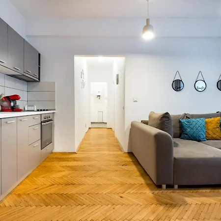 Aonia 2bdr - P-ta Romana View Apartment *