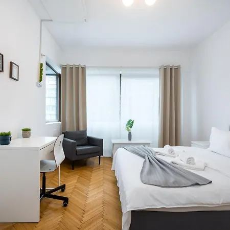 Apartment Aonia 2bdr - P-ta Romana View Bucharest