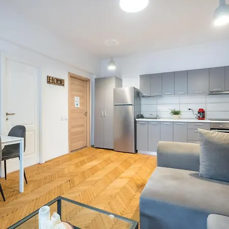 Aonia 2bdr - P-ta Romana View Apartment Bucharest