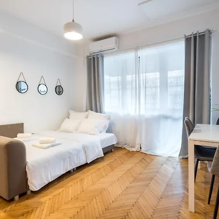 Aonia 2bdr - P-ta Romana View Apartment *